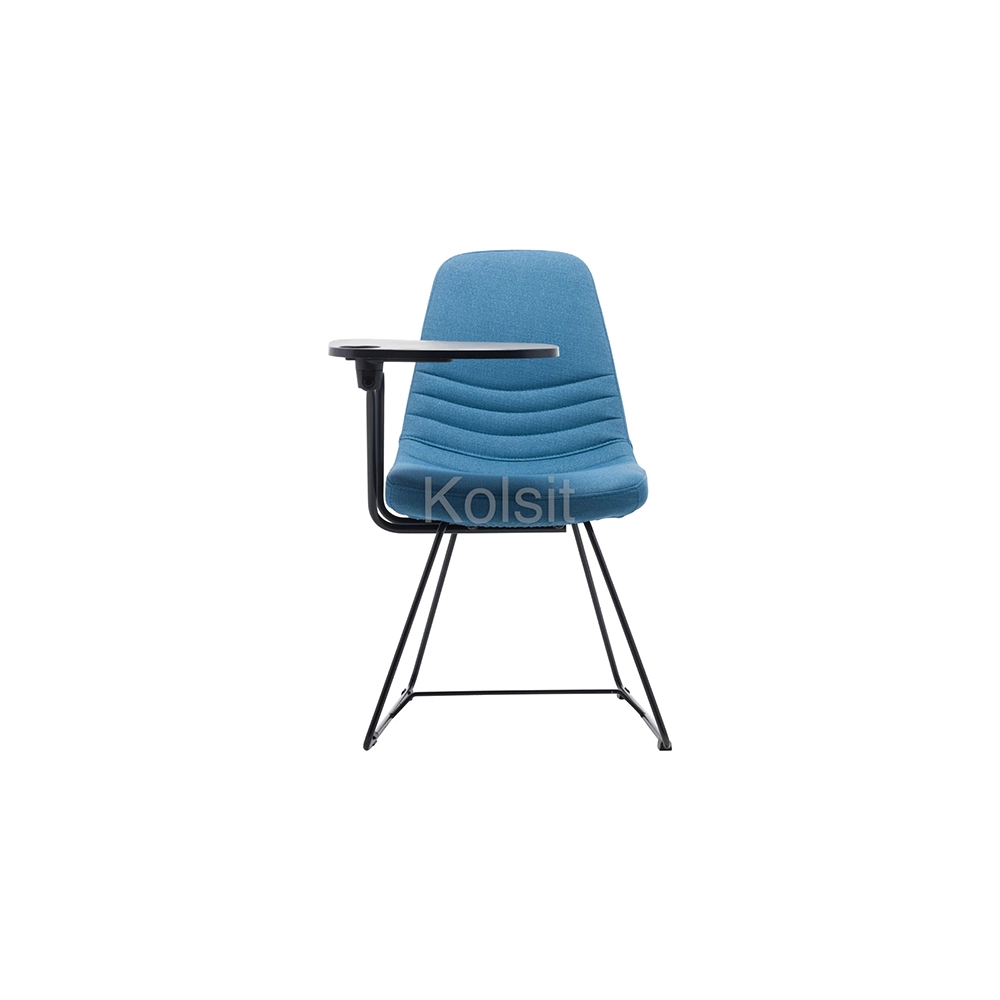 KONFERANS-821